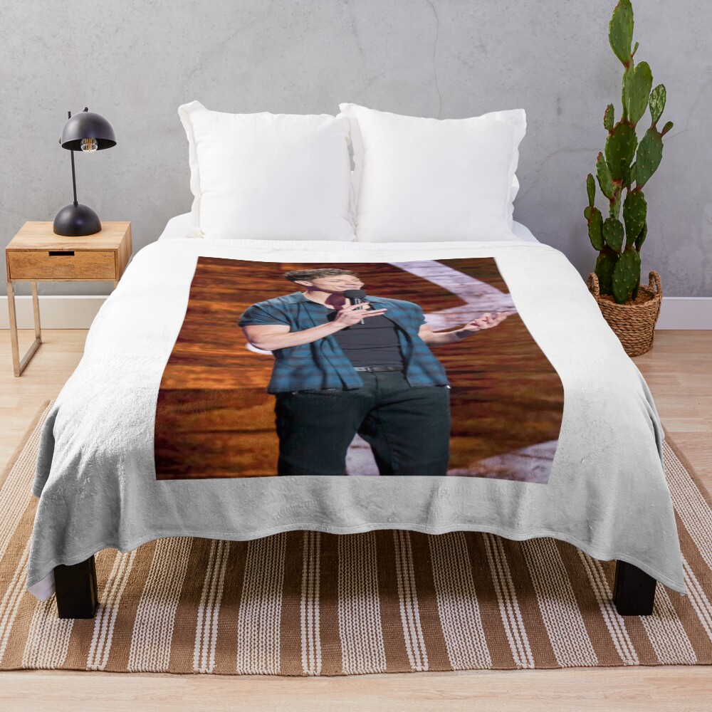 Best Selling Comedian Matt Rife Throw Blanket